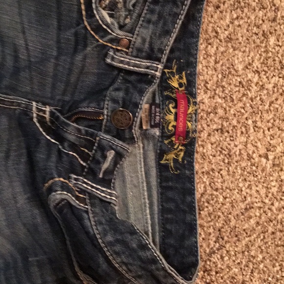 Jeans - Picture 2 of 3